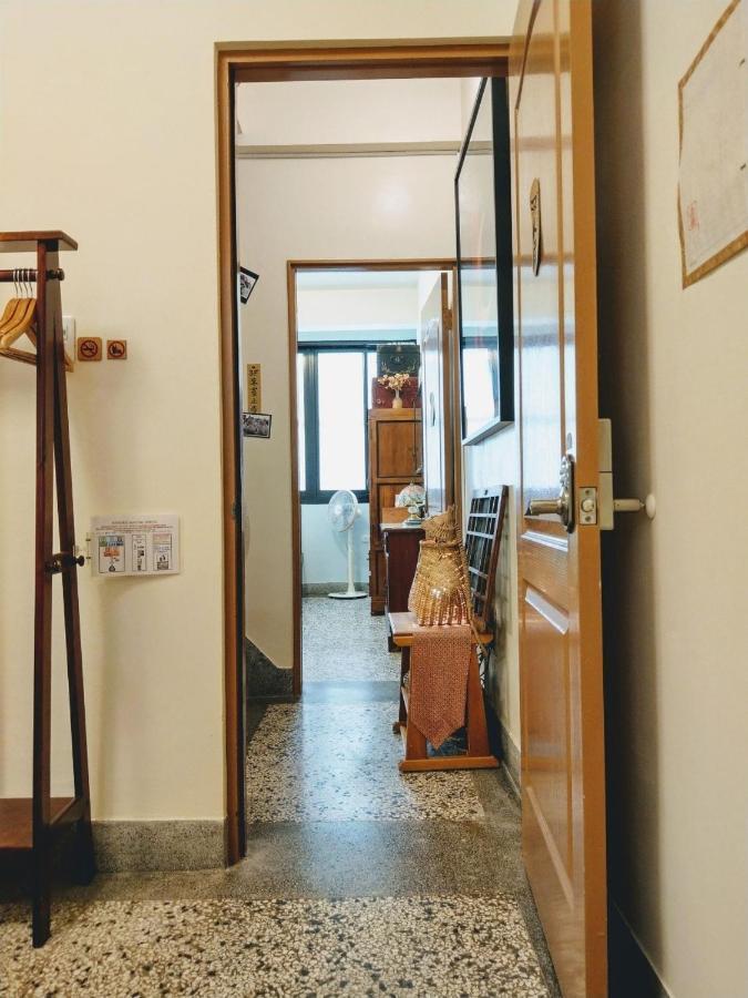 赤嵌厝child Come Home-依人數床位數計價開放房型 台南 エクステリア 写真